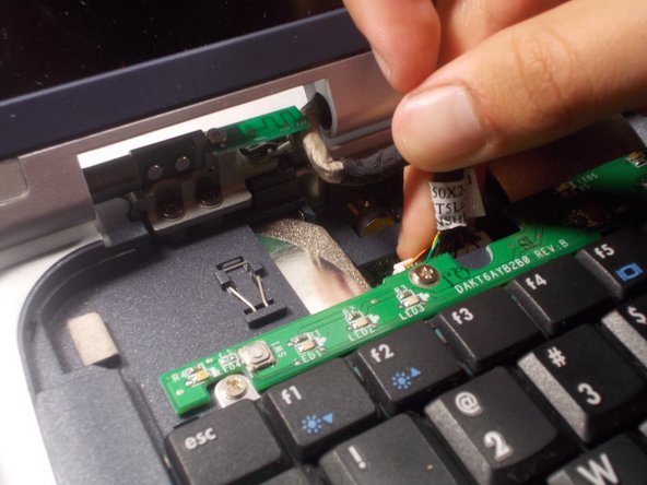 HP Pavilion ze5000 Screen Replacement: crwdns2935265:04crwdnd2935265:02crwdnd2935265:03crwdne2935265:0