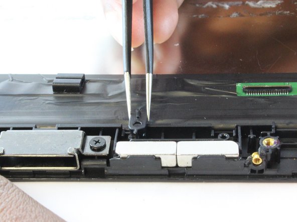 Acer One 10 S1002 145-A Screen Replacement: crwdns2935265:013crwdnd2935265:02crwdnd2935265:03crwdne2935265:0