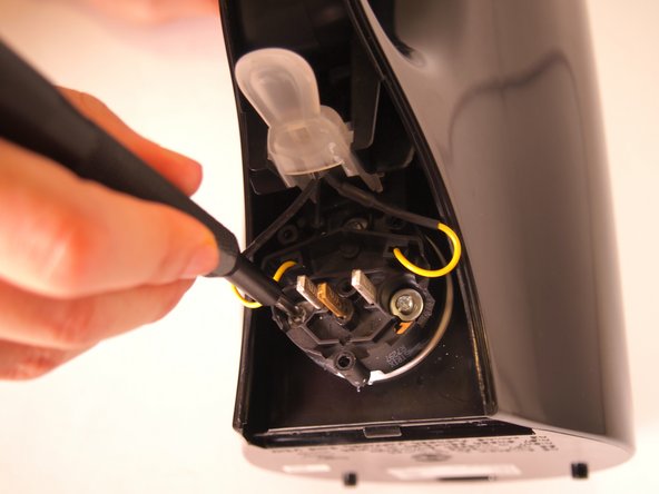 Kitchen Smith 1.7L Electric Kettle KE01102-UL Disassembly: crwdns2935265:04crwdnd2935265:02crwdnd2935265:03crwdne2935265:0