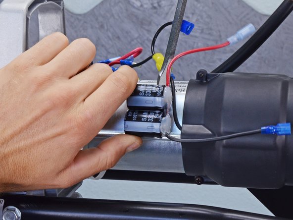 Titan Airless Sprayer IMPACT 410 Capacitor Replacement: crwdns2935265:010crwdnd2935265:02crwdnd2935265:03crwdne2935265:0