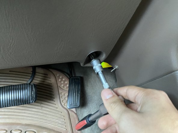 2000 Toyota 4Runner Dashboard Light Bulbs Replacement: crwdns2935265:05crwdnd2935265:02crwdnd2935265:03crwdne2935265:0