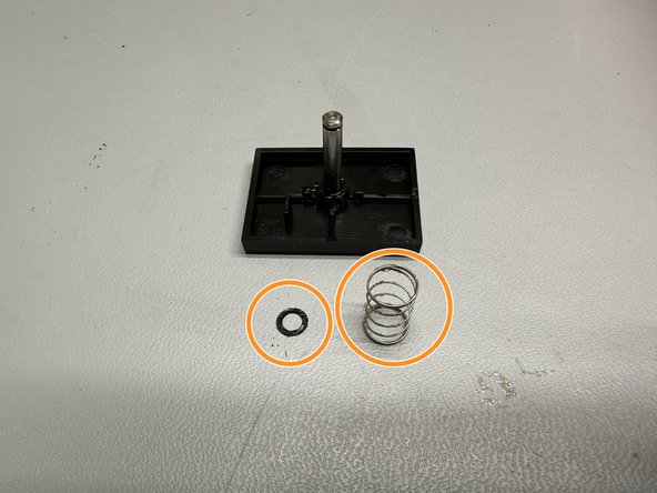AT-LP120-USB Start/Stop Button Replacement, Replacement: Removing The Button: crwdns2935265:08crwdnd2935265:03crwdnd2935265:03crwdne2935265:0