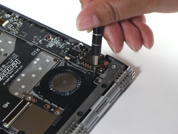 Lenovo Yoga 3 Pro Motherboard Replacement: crwdns2935265:017crwdnd2935265:03crwdnd2935265:03crwdne2935265:0