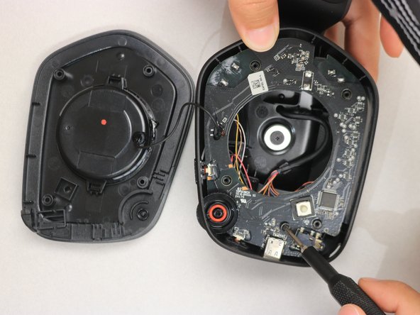 Logitech G733 Power Button Replacement: crwdns2935265:03crwdnd2935265:02crwdnd2935265:03crwdne2935265:0