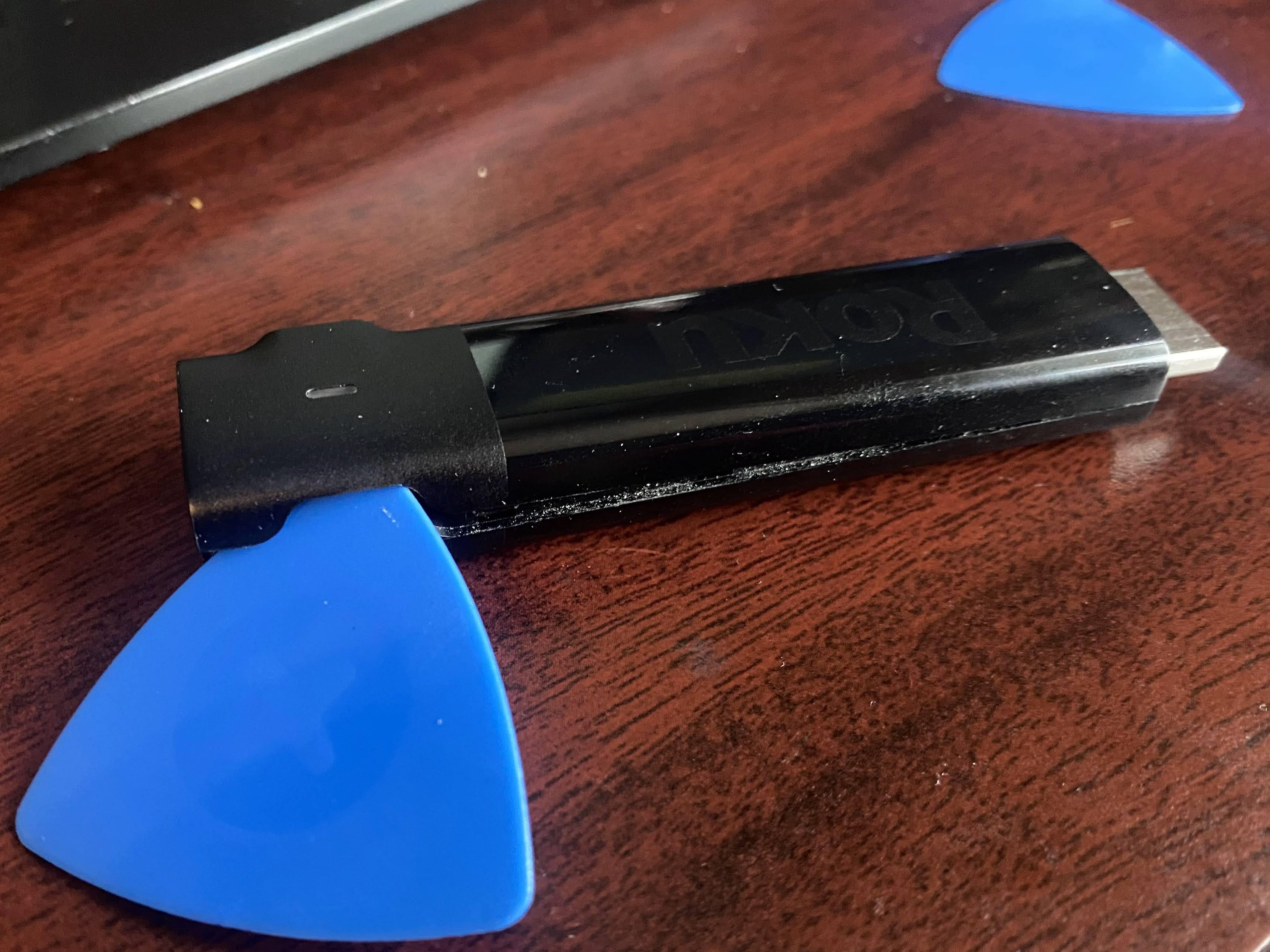 Disassembling Roku Streaming Stick 4K Model 3810X IFixit Repair Guide