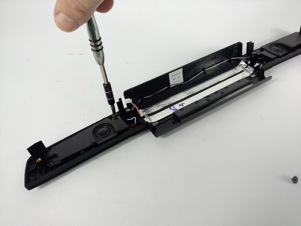Asus ROG G751JL-BB17T29 Speaker Replacement: stap 0, afbeelding 2 van 3