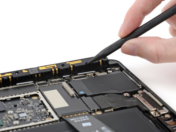 Microsoft Surface Pro X Front Camera Replacement, Dislodge the front-facing sensor bar: étape 44, image 2 de 2