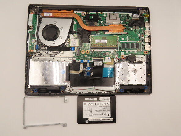 Lenovo V14-ADA Hard Drive Replacement: crwdns2935265:07crwdnd2935265:02crwdnd2935265:02crwdne2935265:0