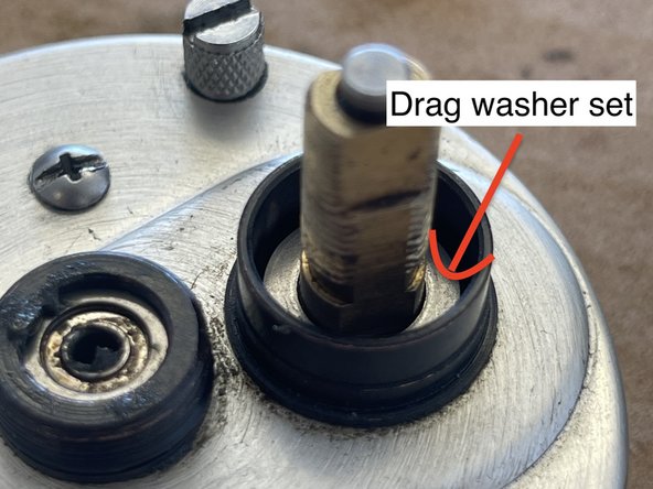 Mitchell Epic Series E150 Disassembly, Removing Drag Assembly: crwdns2935265:08crwdnd2935265:02crwdnd2935265:03crwdne2935265:0