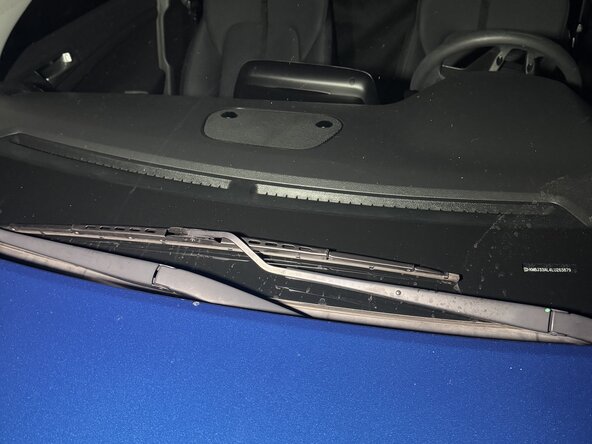 2020 Hyundai Tuscon Windshield Wiper Replacement: step 4, image 2 of 2