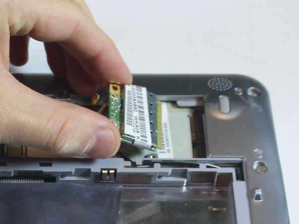 Toshiba NB305 Wifi Card Replacement: crwdns2935265:08crwdnd2935265:02crwdnd2935265:02crwdne2935265:0