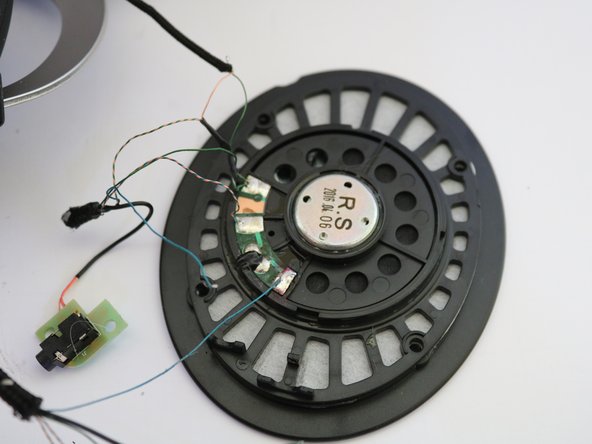 Kingston HyperX CloudX Connection Cable Replacement: crwdns2935265:07crwdnd2935265:02crwdnd2935265:02crwdne2935265:0