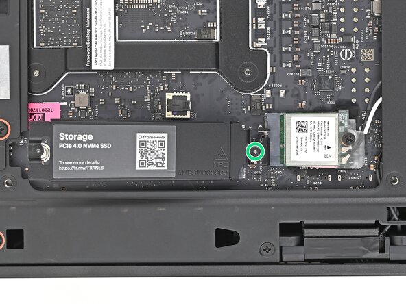 Framework Desktop Secondary Storage Replacement, Remove the secondary storage heat spreader screw: crwdns2935265:011crwdnd2935265:02crwdnd2935265:03crwdne2935265:0
