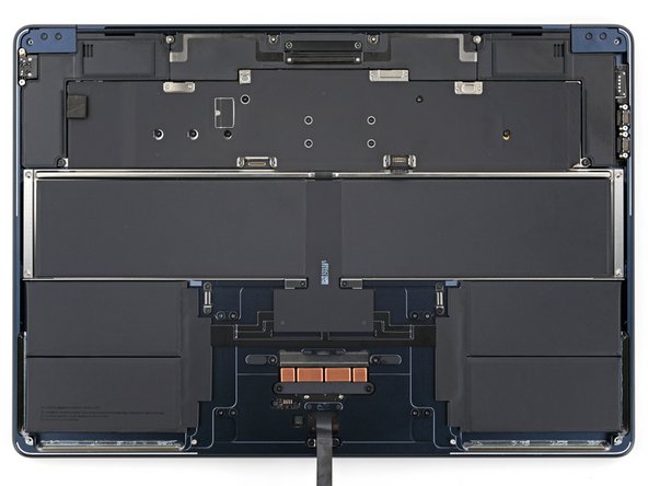 MacBook Air 15" 2024 Battery Replacement, Unfasten the battery tray: crwdns2935265:017crwdnd2935265:02crwdnd2935265:02crwdne2935265:0