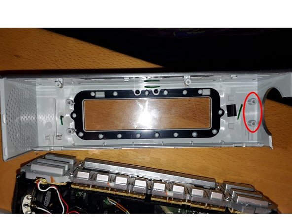 Demontage Sony Dream Machine ICF-C717PJ, Ausbau der Einbauten: crwdns2935265:00crwdnd2935265:01crwdnd2935265:01crwdne2935265:0