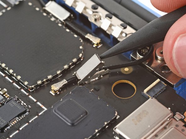 Microsoft Surface Laptop 7 (13.8-inch) Screen Replacement