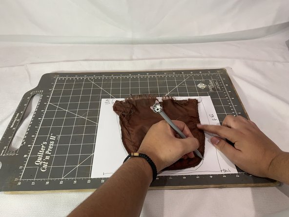 How to Replace a Jacket Pocket: crwdns2935265:03crwdnd2935265:02crwdnd2935265:02crwdne2935265:0