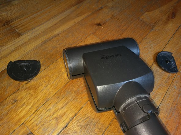 STB-101 Miele Turbo Mini TurboBrush Disassembly and Cleaning, Reassembly 2: crwdns2935265:010crwdnd2935265:02crwdnd2935265:03crwdne2935265:0