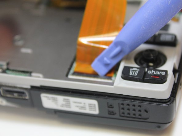 Kodak EasyShare M2008 LCD Screen Replacement: crwdns2935265:07crwdnd2935265:02crwdnd2935265:02crwdne2935265:0