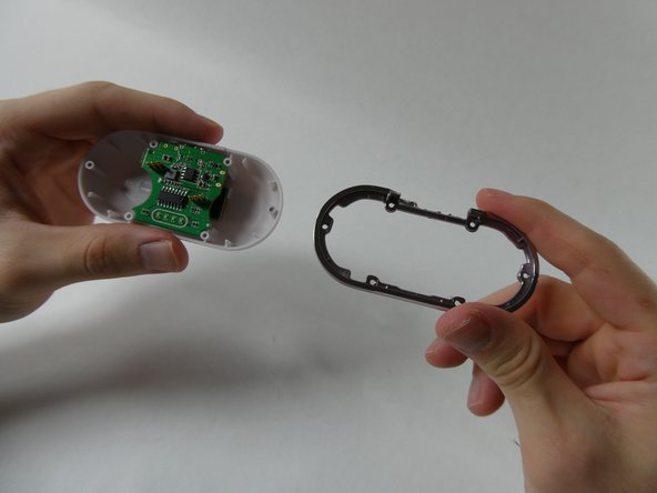 Heyday True Wireless Earbuds 8204 Hinge Bracket Replacement, Hinge Bracket: crwdns2935265:03crwdnd2935265:02crwdnd2935265:02crwdne2935265:0