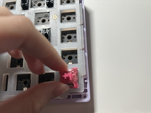 KBD67 Lite R4 Keyboard Keys Replacement, Replace switches into hot swap PCB: crwdns2935265:09crwdnd2935265:02crwdnd2935265:03crwdne2935265:0