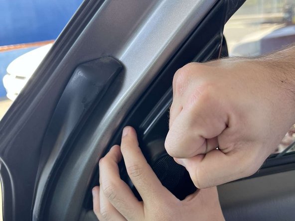 2006 Toyota Tundra Side Mirror Replacement: crwdns2935265:08crwdnd2935265:03crwdnd2935265:03crwdne2935265:0