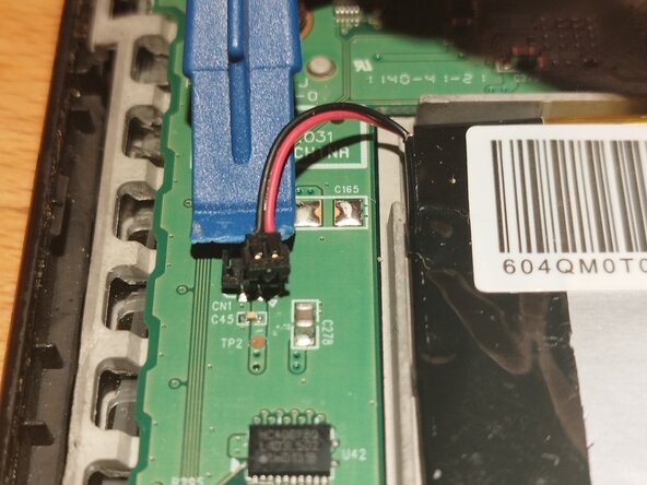 Kobo Touch (N905B) E-Reader Screen Replacement, Remove Battery cable: crwdns2935265:02crwdnd2935265:03crwdnd2935265:03crwdne2935265:0