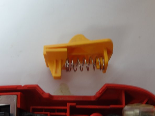 Homelite UT44172 Safety Switch Replacement, Switch Removal: crwdns2935265:03crwdnd2935265:03crwdnd2935265:03crwdne2935265:0