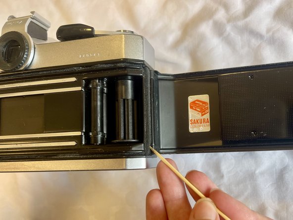 Canon AE-1 Program Light Seal Replacement: crwdns2935265:02crwdnd2935265:02crwdnd2935265:02crwdne2935265:0