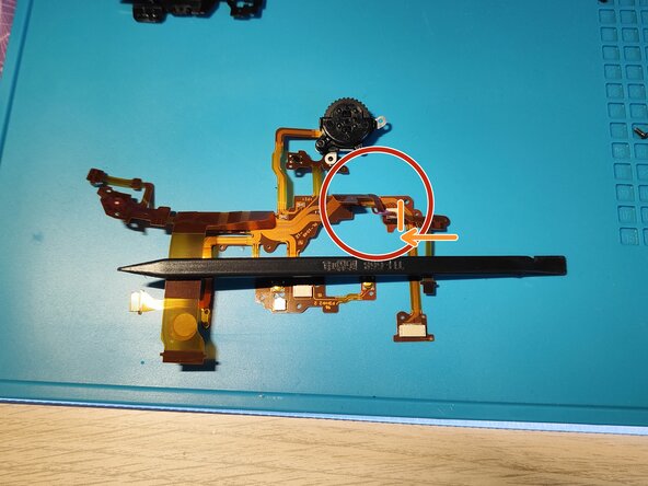 Sony A7 II Top Flex Cable replacement, Bending time: crwdns2935265:031crwdnd2935265:02crwdnd2935265:03crwdne2935265:0