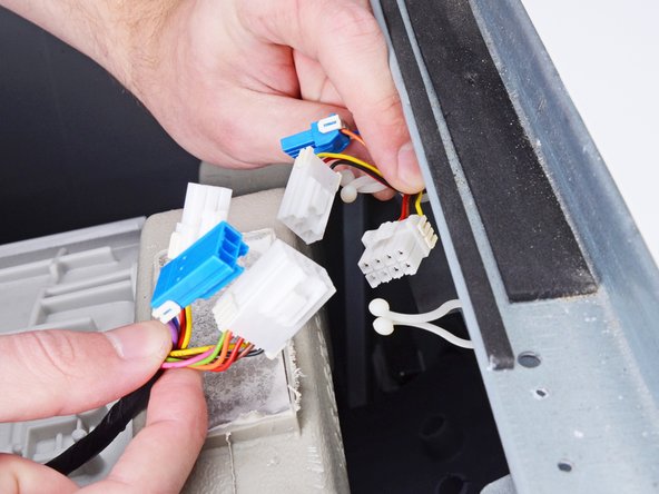 LG Front Load Washing Machine Detergent Dispenser Replacement, Disconnect the control panel: crwdns2935265:07crwdnd2935265:03crwdnd2935265:03crwdne2935265:0