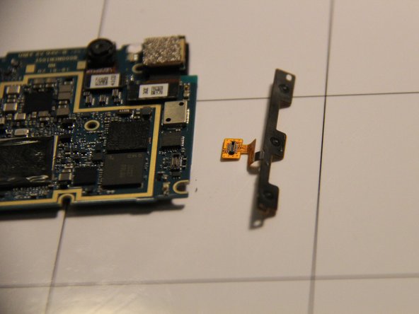 Xiaomi Mi 3 Side control buttons Replacement, Side control buttons: crwdns2935265:023crwdnd2935265:03crwdnd2935265:03crwdne2935265:0