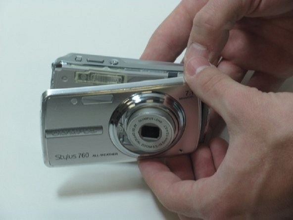 Olympus Stylus 760 LCD Screen Replacement: crwdns2935265:07crwdnd2935265:03crwdnd2935265:03crwdne2935265:0