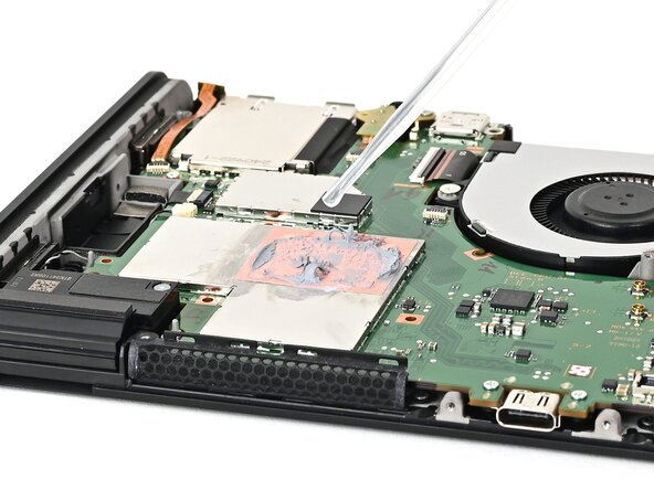 Nintendo Switch 2 Board Replacement, Clean the thermal paste: crwdns2935265:038crwdnd2935265:01crwdnd2935265:03crwdne2935265:0