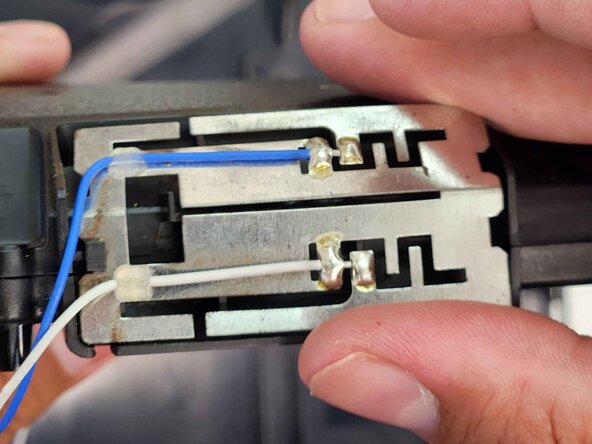 PlayStation 5 (2021-Revision) WLAN-Antenne austauschen: Schritt 21, Bild 1 von 1