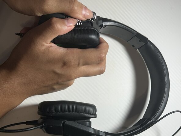 Tritton Kama Ear Pads Replacement, Ear Pads: step 1, image 1 of 3