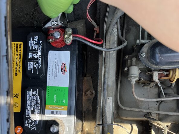 Chevy Corvair Fan Belt Replacement, Fan Belt: crwdns2935265:01crwdnd2935265:02crwdnd2935265:03crwdne2935265:0