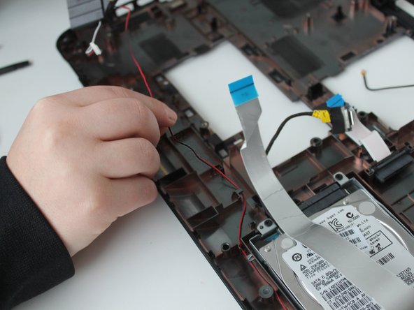 HP 15-d076nr Onboard Speakers Replacement: crwdns2935265:031crwdnd2935265:02crwdnd2935265:03crwdne2935265:0