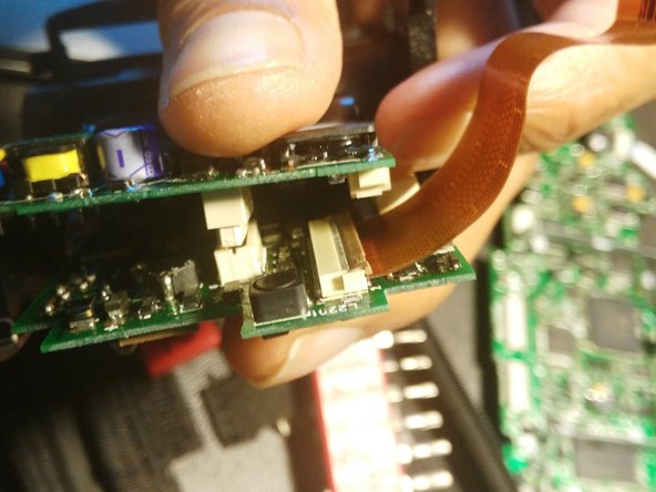 Kodak DX3500 Digital Camera  Teardown, Disconnecting the last two boards: crwdns2935265:011crwdnd2935265:02crwdnd2935265:03crwdne2935265:0