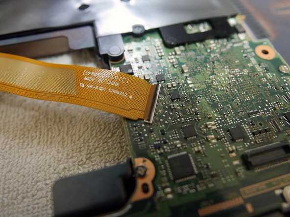 Fujitsu T902 Teardown: crwdns2935265:010crwdnd2935265:03crwdnd2935265:03crwdne2935265:0