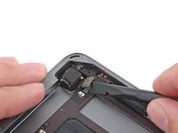 iPad 5 Wi-Fi Rear Facing Camera Replacement