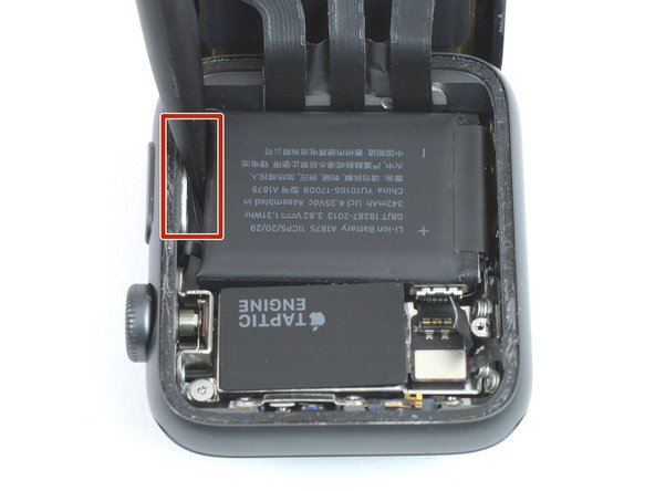 Apple Watch Series 3 电池更换, 电池: 步骤 8 中的图像 1，3