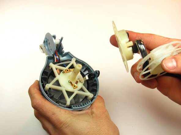 Conair Cord-Keeper 169XR Cord Retracting Mechanism Replacement, Cord Retracting Mechanism: crwdns2935265:012crwdnd2935265:02crwdnd2935265:02crwdne2935265:0