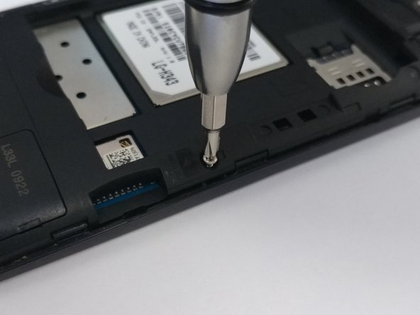 LG Risio Front Camera Replacement: step 4, image 2 of 2