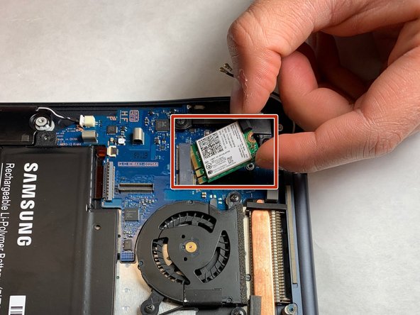 Samsung ATIV Book 9 Plus Wi-Fi Card Replacement: crwdns2935265:00crwdnd2935265:01crwdnd2935265:01crwdne2935265:0