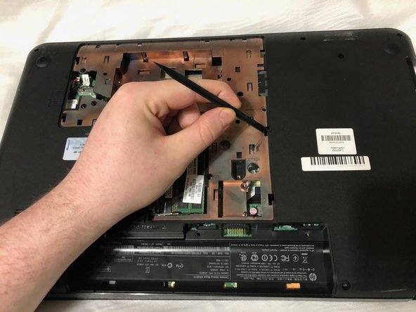 HP Pavilion g7-2023cl Optical Drive Replacement: crwdns2935265:06crwdnd2935265:02crwdnd2935265:02crwdne2935265:0