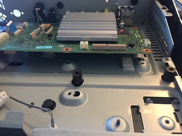 Sony BDV-NF620 Teardown, Logic board: crwdns2935265:014crwdnd2935265:03crwdnd2935265:03crwdne2935265:0