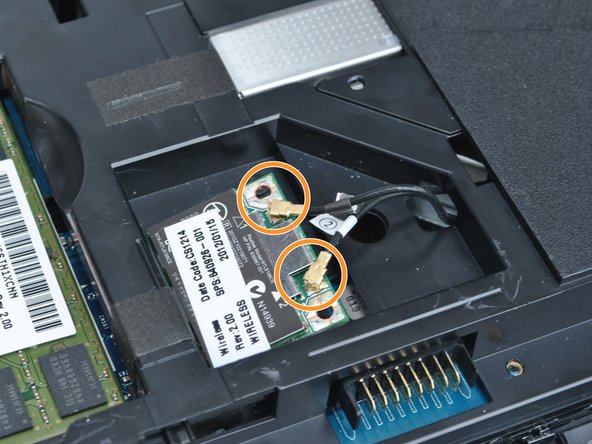 HP Pavilion G6-1d16dx Screen hinges Replacement: crwdns2935265:014crwdnd2935265:02crwdnd2935265:02crwdne2935265:0