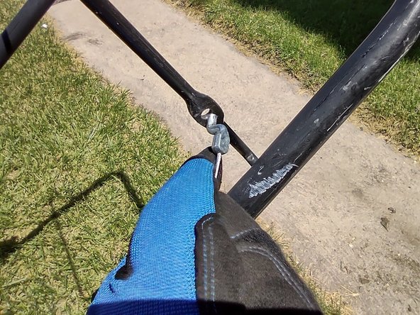 Weed Eater Rotary Lawn Mower Engine Control Cable Replacement: crwdns2935265:08crwdnd2935265:02crwdnd2935265:02crwdne2935265:0