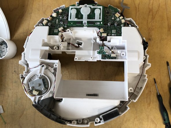Xiaomi ROBOROCK S50200 complete disassembly, Remove the top cover: crwdns2935265:017crwdnd2935265:02crwdnd2935265:02crwdne2935265:0